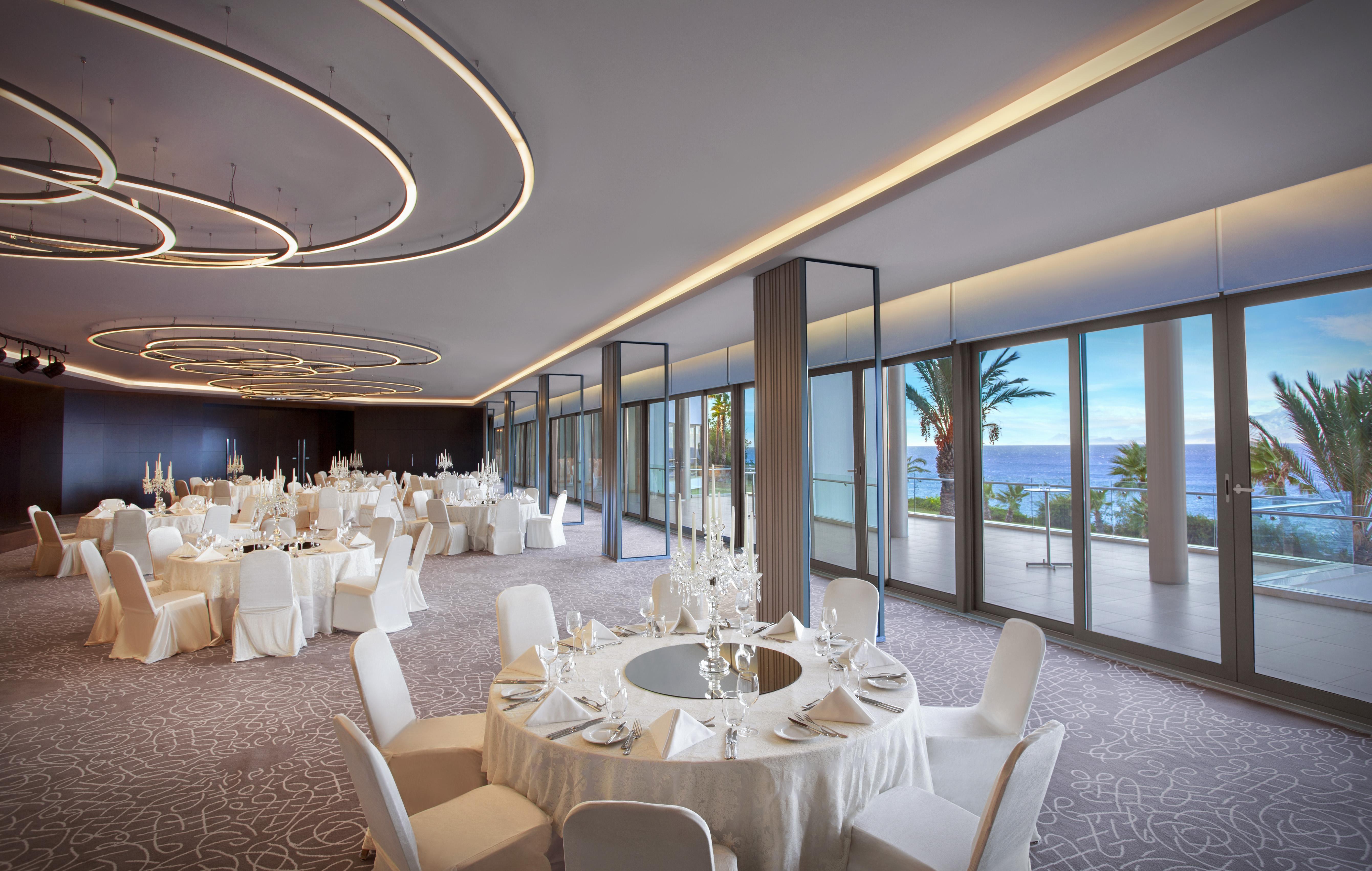 Hotel Akra Antalia Esterno foto The Grand Ballroom
