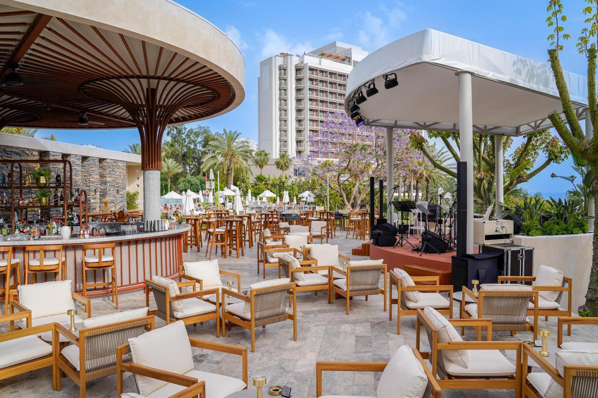 Hotel Akra Antalia Esterno foto The Beach Club