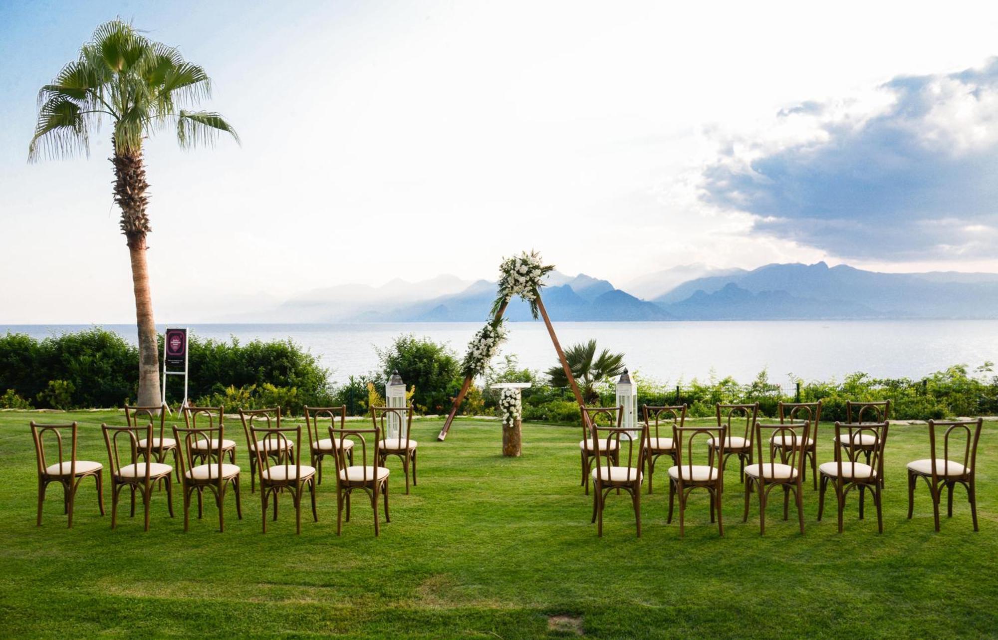 Hotel Akra Antalia Esterno foto Wedding venue