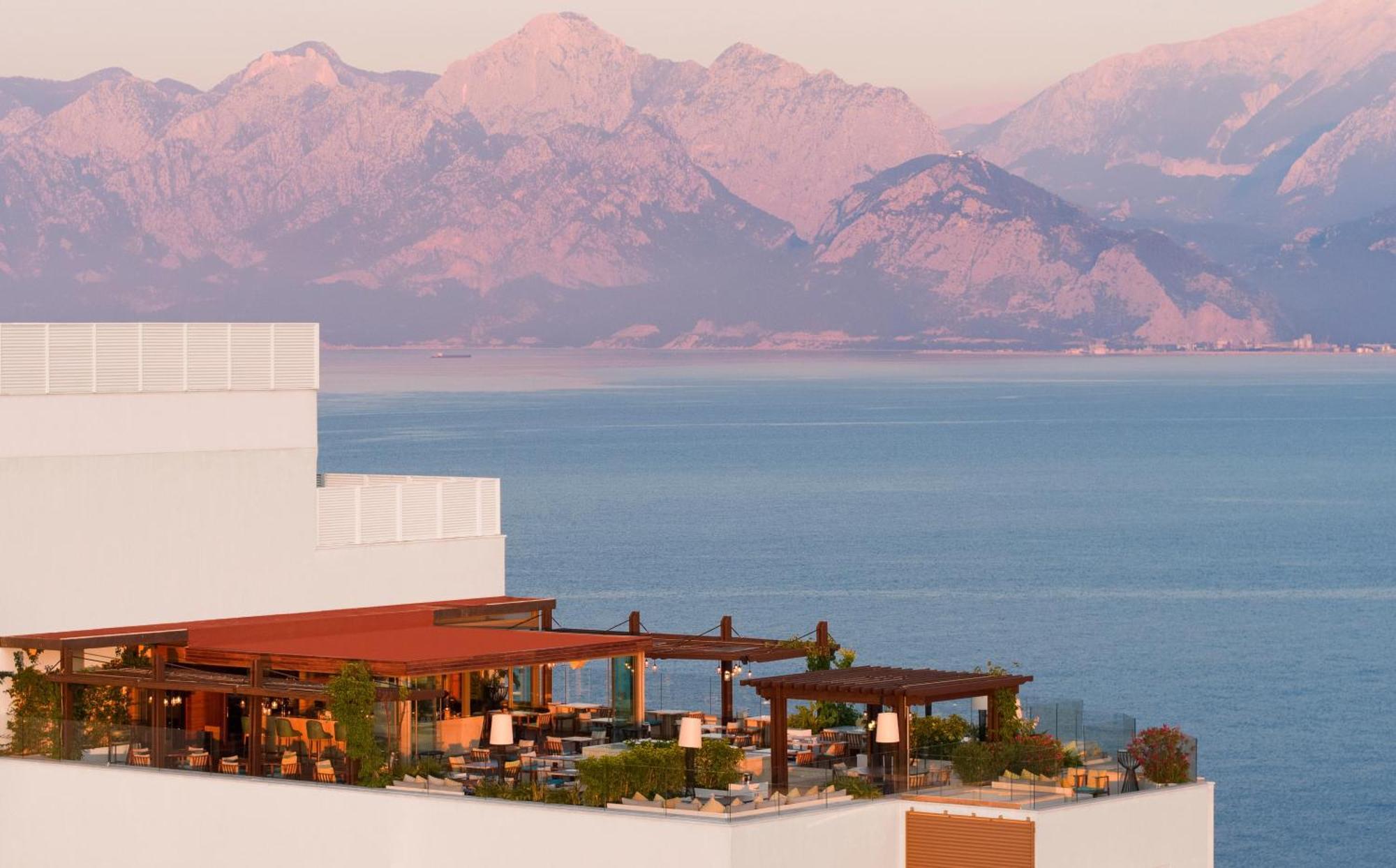 Hotel Akra Antalia Esterno foto View of the Dead Sea from the Dead Sea Spa Hotel