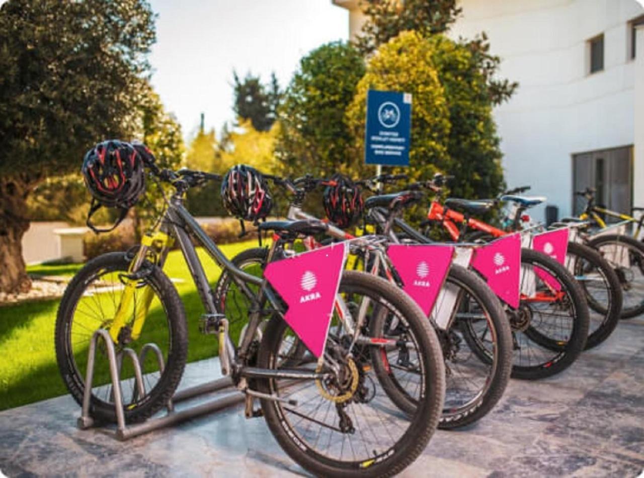 Hotel Akra Antalia Esterno foto Bike sharing station in Athens